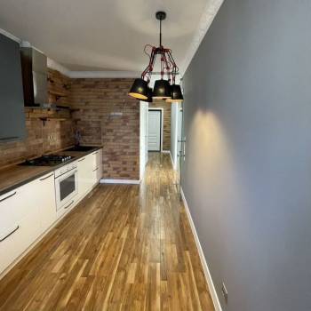 Продается 2-х комнатная квартира, 62,5 м²