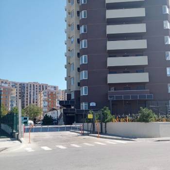 Продается 1-комнатная квартира, 28,3 м²