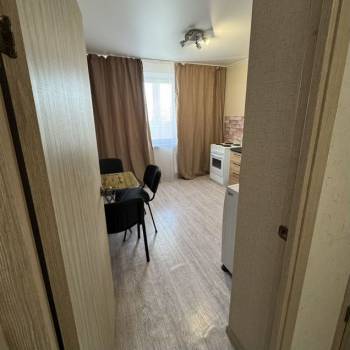 Сдается 2-х комнатная квартира, 55 м²