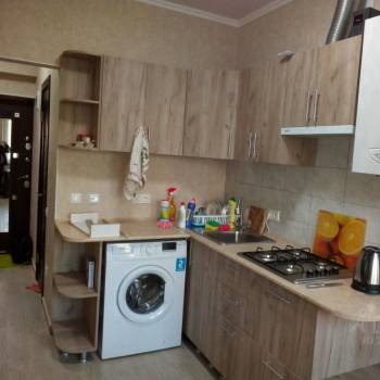 Продается 1-комнатная квартира, 38 м²
