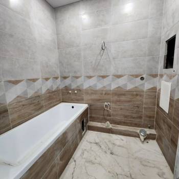 Продается 1-комнатная квартира, 46 м²