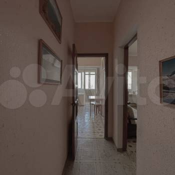 Продается 1-комнатная квартира, 42 м²