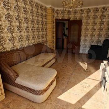 Продается 1-комнатная квартира, 38 м²