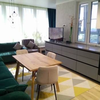 Продается 2-х комнатная квартира, 63 м²