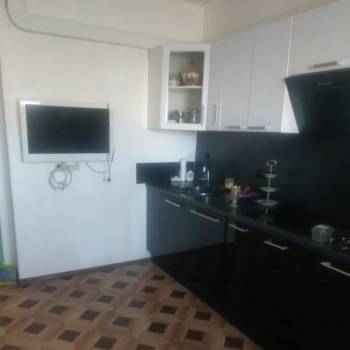 Продается 1-комнатная квартира, 45 м²