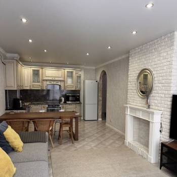 Сдается Многокомнатная квартира, 110 м²