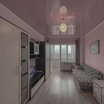 Продается 1-комнатная квартира, 47 м²