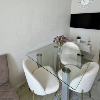 Продается 1-комнатная квартира, 45 м²