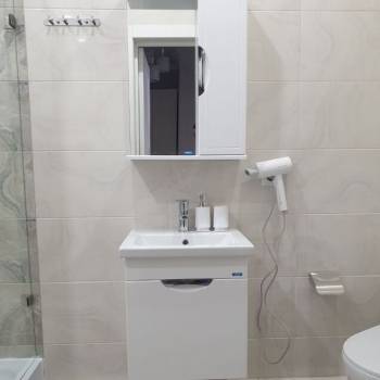 Сдается 1-комнатная квартира, 50 м²