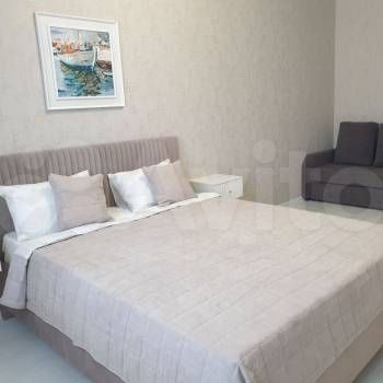 Сдается 1-комнатная квартира, 50 м²