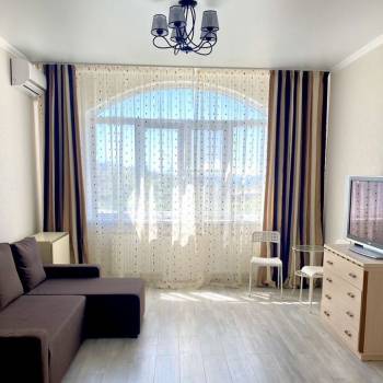 Сдается 1-комнатная квартира, 49 м²