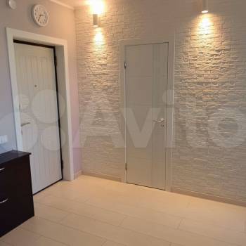 Продается 1-комнатная квартира, 37,3 м²