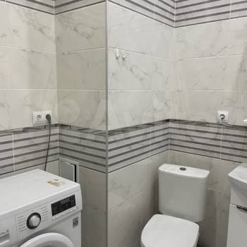 Продается 1-комнатная квартира, 39,8 м²