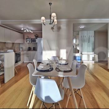 Продается 2-х комнатная квартира, 88 м²