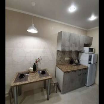 Продается 1-комнатная квартира, 34 м²