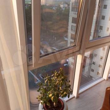 Продается 1-комнатная квартира, 67,2 м²