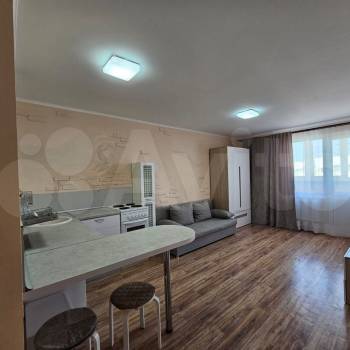 Продается 1-комнатная квартира, 33 м²