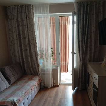 Продается 1-комнатная квартира, 37,3 м²