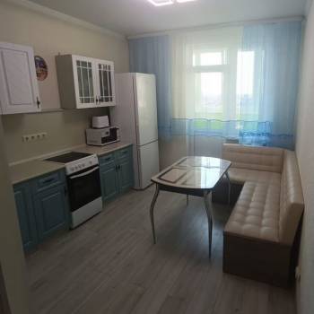 Продается 1-комнатная квартира, 39,5 м²