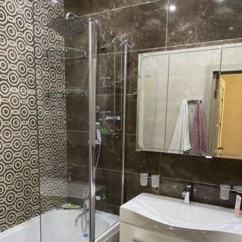 Сдается 2-х комнатная квартира, 92 м²