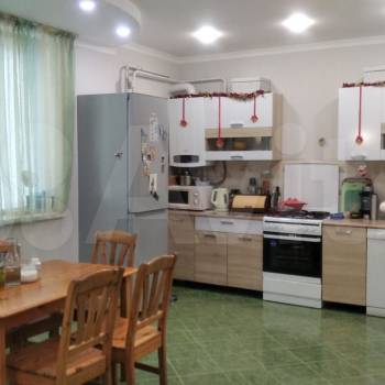 Продается Многокомнатная квартира, 162,2 м²