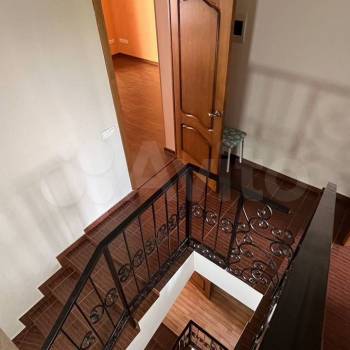 Продается Многокомнатная квартира, 162,2 м²