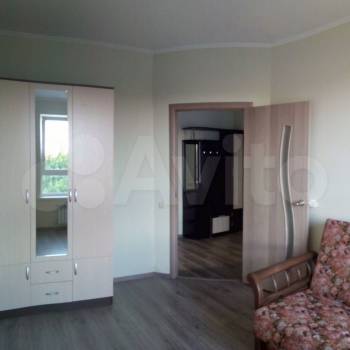 Сдается 1-комнатная квартира, 37 м²