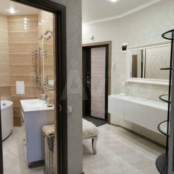 Сдается 2-х комнатная квартира, 80 м²