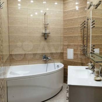 Сдается 2-х комнатная квартира, 80 м²