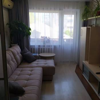 Продается 3-х комнатная квартира, 50,4 м²