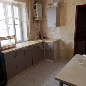 Сдается 2-х комнатная квартира, 70 м²