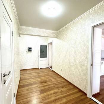 Продается 2-х комнатная квартира, 98 м²