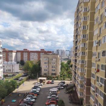 Продается 1-комнатная квартира, 35 м²