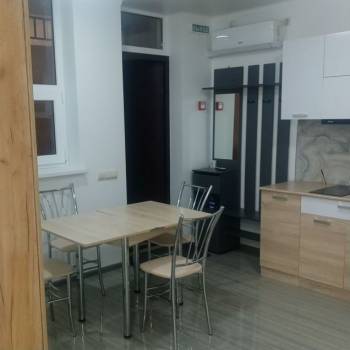 Продается 1-комнатная квартира, 39 м²