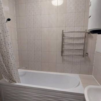 Продается 1-комнатная квартира, 39 м²