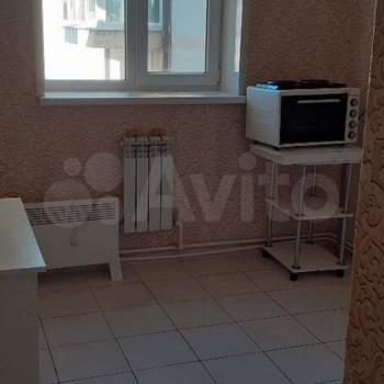 Продается 1-комнатная квартира, 31,9 м²