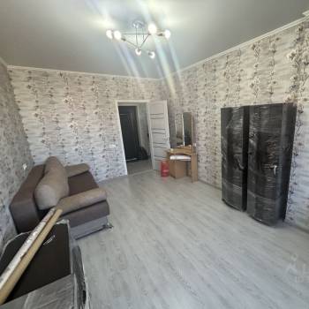 Сдается 1-комнатная квартира, 42 м²