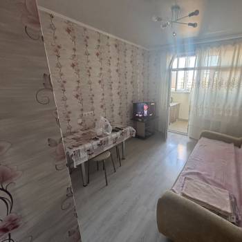 Сдается 1-комнатная квартира, 42 м²