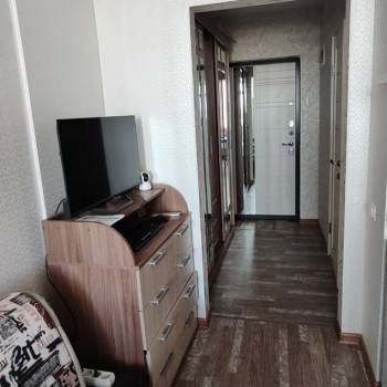 Продается 1-комнатная квартира, 28 м²