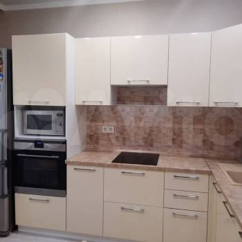 Продается 2-х комнатная квартира, 57,4 м²