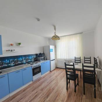 Продается 2-х комнатная квартира, 60 м²