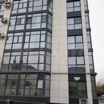 Продается 1-комнатная квартира, 35 м²