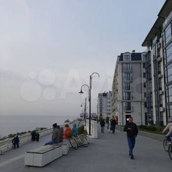 Продается 1-комнатная квартира, 35 м²