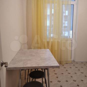 Сдается 1-комнатная квартира, 45 м²