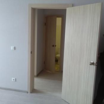 Продается 1-комнатная квартира, 42 м²
