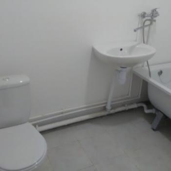 Продается 1-комнатная квартира, 42 м²