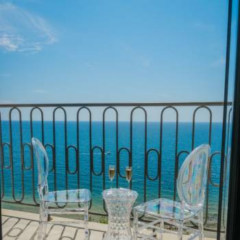 Продается 3-х комнатная квартира, 106 м²