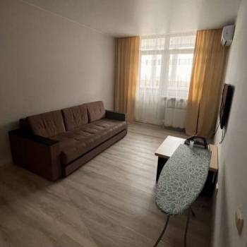 Продается 2-х комнатная квартира, 64 м²