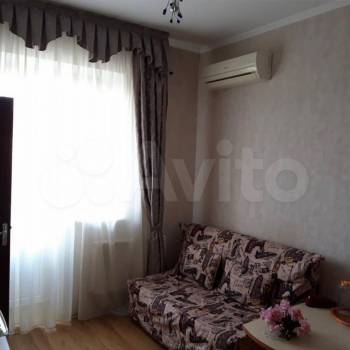 Сдается 1-комнатная квартира, 35 м²