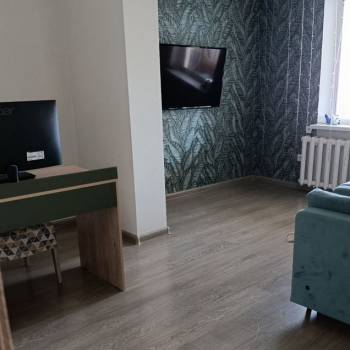 Продается Многокомнатная квартира, 98,9 м²